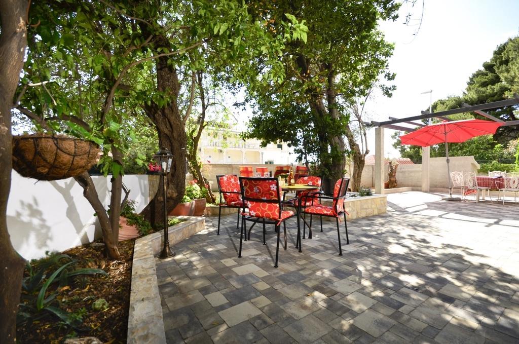 Apartments Jana Макарска Екстериор снимка