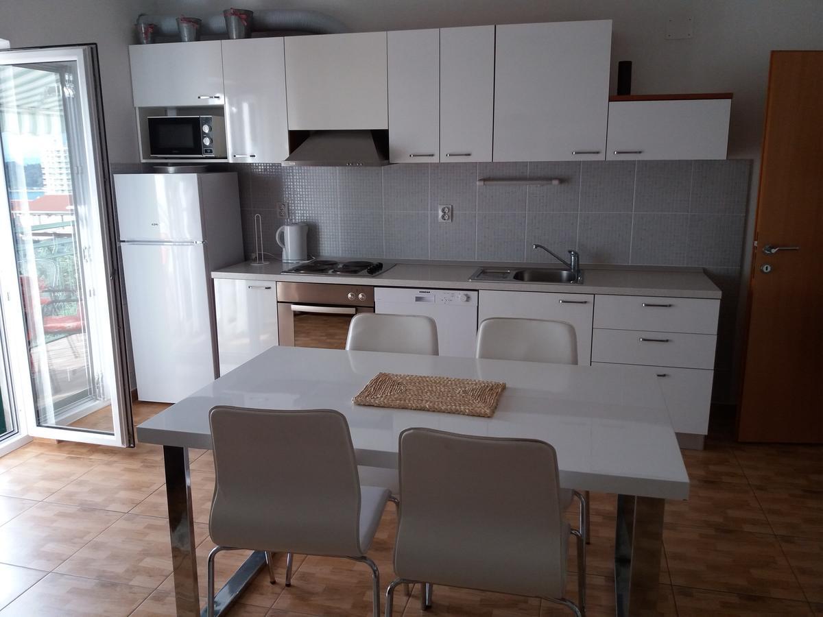 Apartments Jana Макарска Екстериор снимка